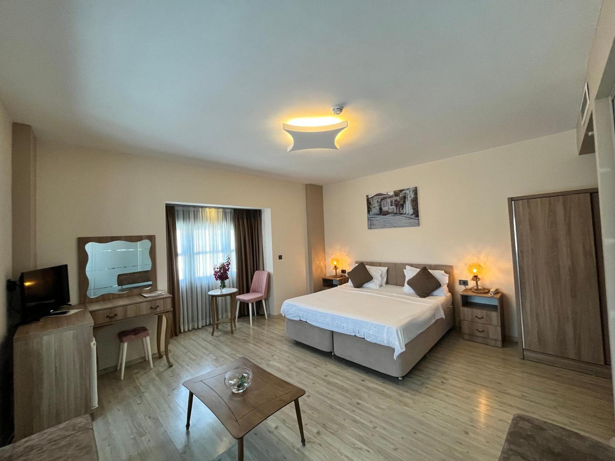 F&G Butik Hotel Alacati Room photo